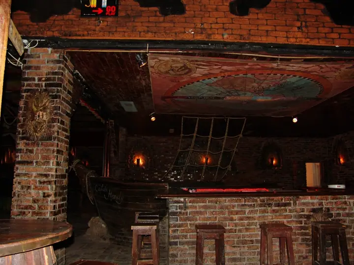 Club Captain Mondy'S Jupiter - professional audio project photo
