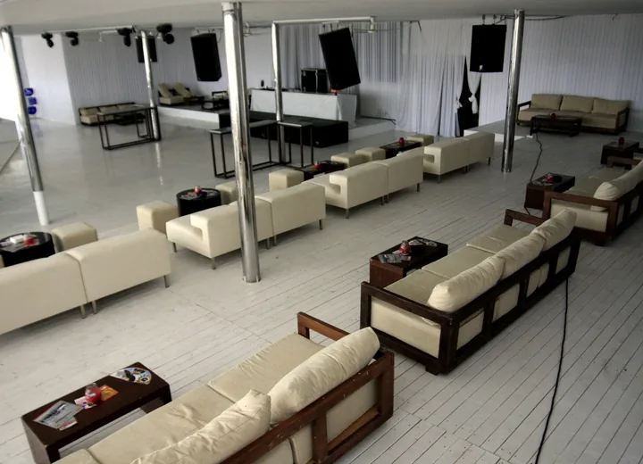 Kristal Club Mamaia - high-resolution location photo 01