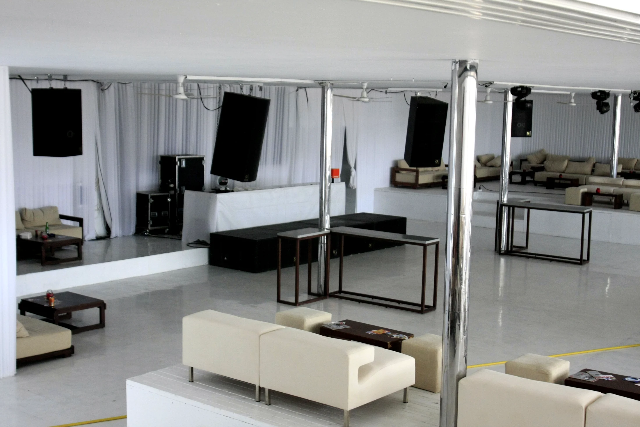 Kristal Club Mamaia - high-resolution location photo 03