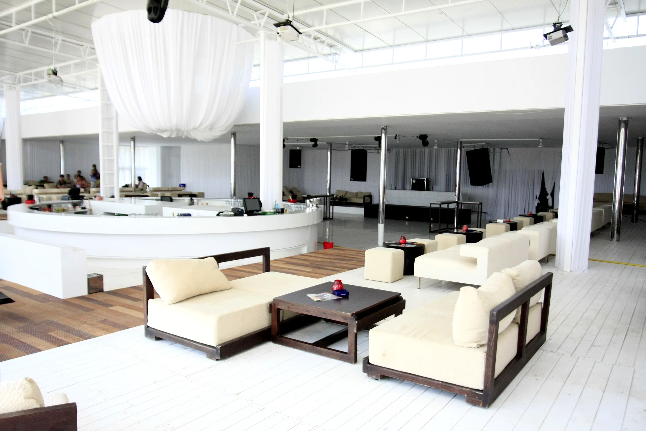 Kristal Club Mamaia - high-resolution location photo 14
