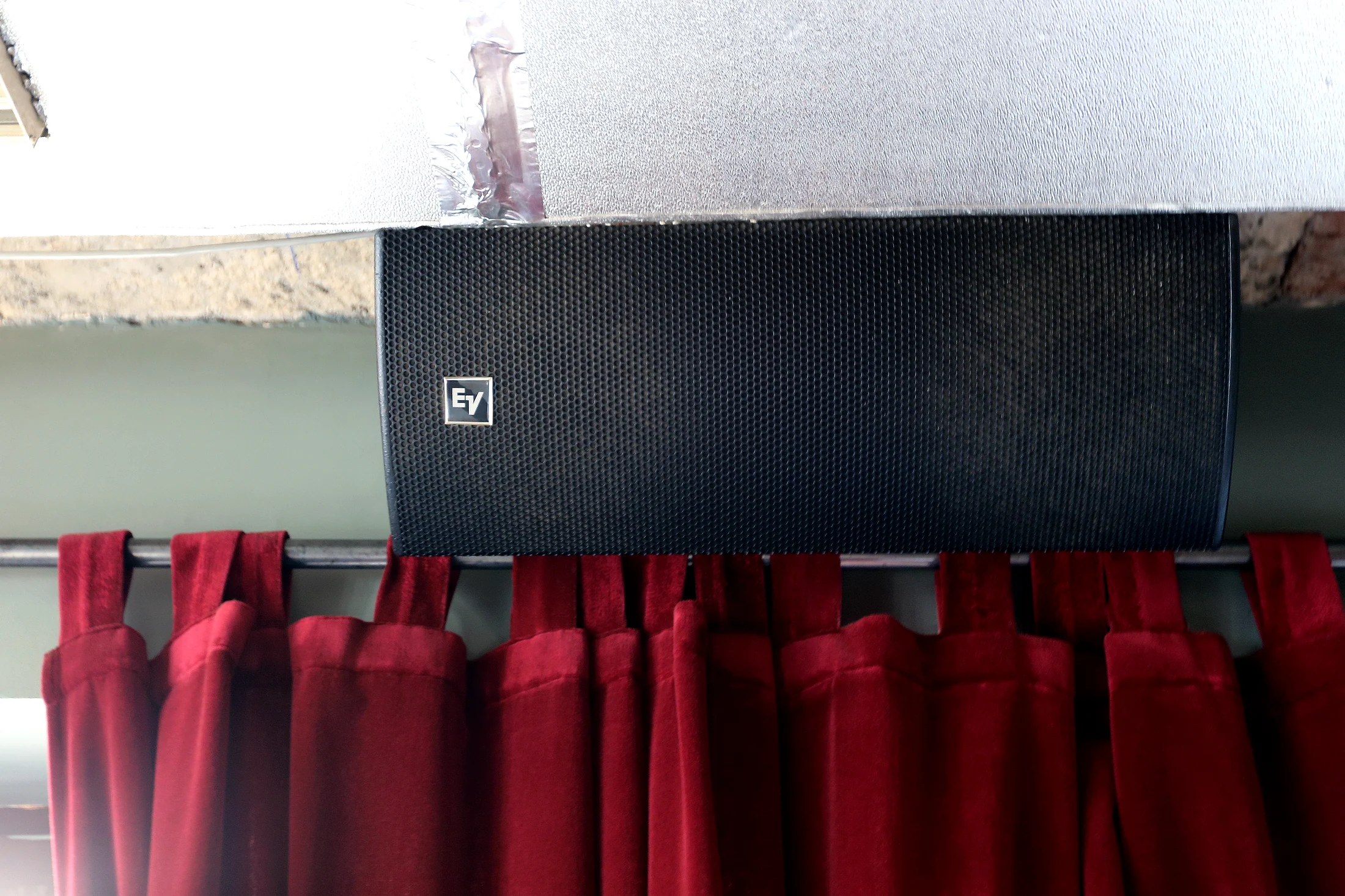 Papiota - professional audio project photo